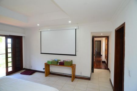 Casa de condomínio à venda com 1000m², 6 quartos e 2 vagasSuíte Principal