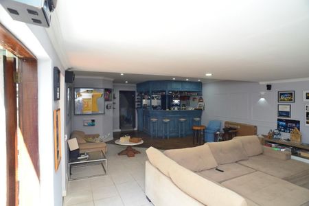 Sala TV de casa de condomínio à venda com 6 quartos, 1000m² em Joá, Rio de Janeiro