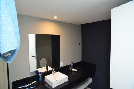 Banheiro Segundo Piso de casa de condomínio à venda com 6 quartos, 1000m² em Joá, Rio de Janeiro