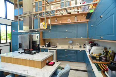 Casa de condomínio à venda com 1000m², 6 quartos e 2 vagasCozinha