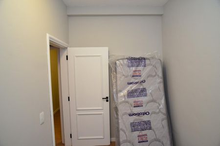 Casa de condomínio à venda com 1000m², 6 quartos e 2 vagasQuarto 2 Segundo Piso