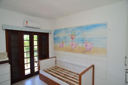Casa de condomínio à venda com 1000m², 6 quartos e 2 vagasSuíte