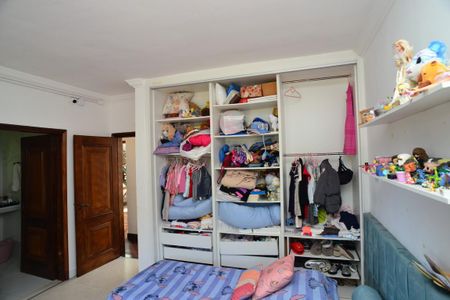 Casa de condomínio à venda com 1000m², 6 quartos e 2 vagasSuíte 2