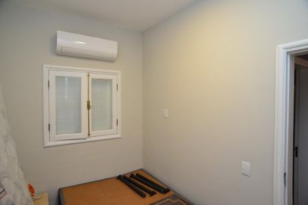 Casa de condomínio à venda com 1000m², 6 quartos e 2 vagasQuarto 1 Segundo Piso