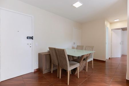 Apartamento para alugar com 70m², 2 quartos e 1 vagaSala