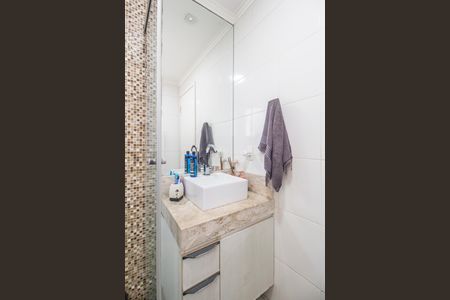 Apartamento à venda com 68m², 2 quartos e 2 vagasBanheiro da Suíte