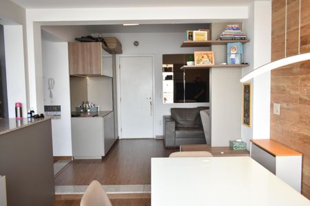 Apartamento à venda com 64m², 2 quartos e 1 vagaSacada