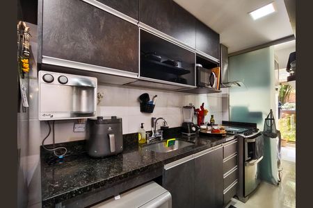 Apartamento à venda com 88m², 3 quartos e 2 vagas Apartamento à venda com 88m², 3 quartos e 2 vagasCozinha
