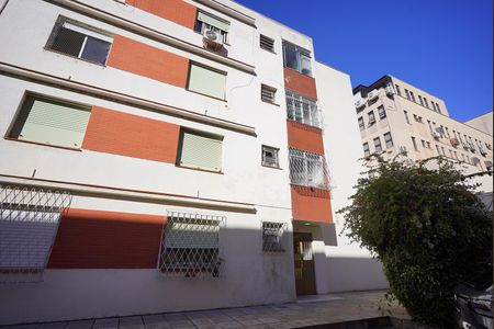 Apartamento à venda com 44m², 2 quartos e sem vaga Apartamento à venda com 44m², 2 quartos e sem vagaFachada do bloco