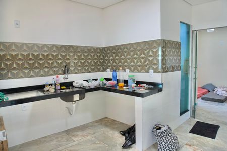 Casa para alugar com 150m², 2 quartos e sem vagaCozinha