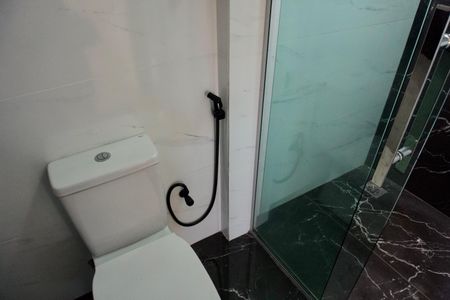 Casa para alugar com 150m², 2 quartos e sem vagaBanheiro - Detalhes