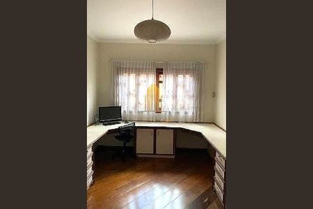 Casa à venda com 4 quartos, 450m² em Jardim dos Estados, São Paulo