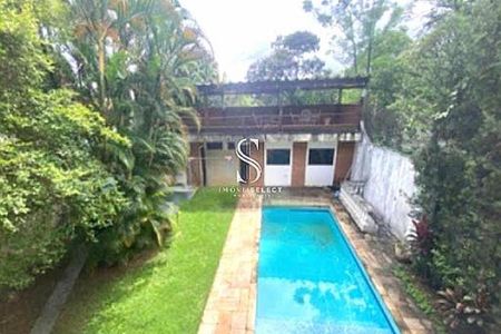 Casa à venda com 4 quartos, 400m² em Alto da Lapa, São Paulo