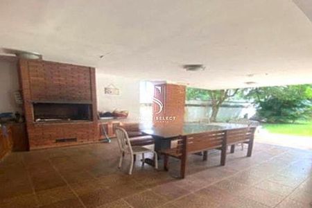 Casa à venda com 4 quartos, 400m² em Alto da Lapa, São Paulo