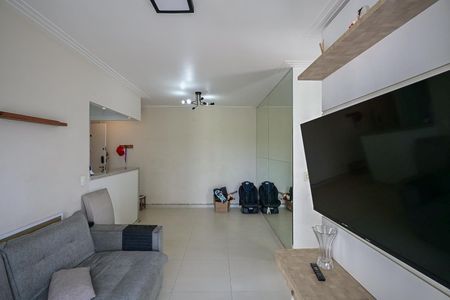 Sala de apartamento para alugar com 2 quartos, 52m² em Jardim Maria Duarte, São Paulo