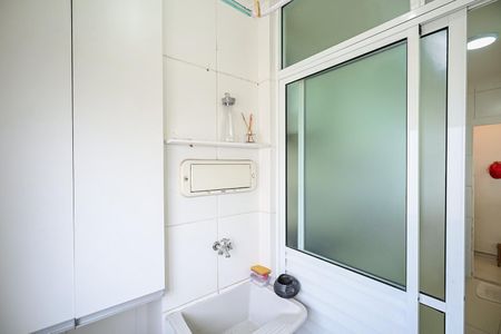 Apartamento para alugar com 52m², 2 quartos e 1 vagaÁrea de Serviço 
