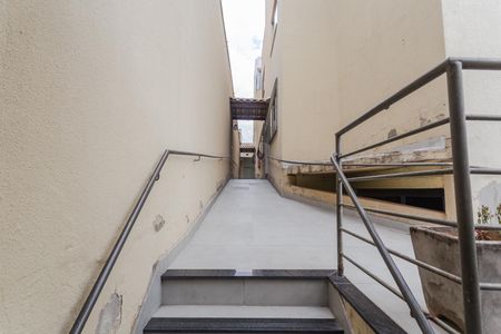 Apartamento à venda com 78m², 2 quartos e 1 vaga Apartamento à venda com 78m², 2 quartos e 1 vagaHall de entrada