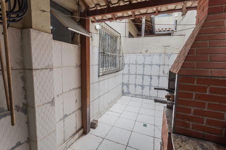 Apartamento à venda com 78m², 2 quartos e 1 vaga Apartamento à venda com 78m², 2 quartos e 1 vagaÁrea Privativa/Churrasqueira