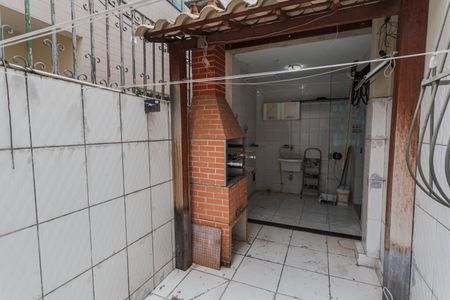 Apartamento à venda com 78m², 2 quartos e 1 vaga Apartamento à venda com 78m², 2 quartos e 1 vagaÁrea Privativa/Churrasqueira