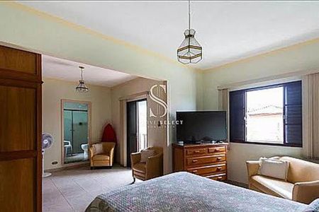 Casa à venda com 4 quartos, 394m² em Mirandópolis, São Paulo