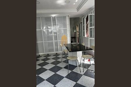 Casa à venda com 3 quartos, 300m² em Butantã, São Paulo