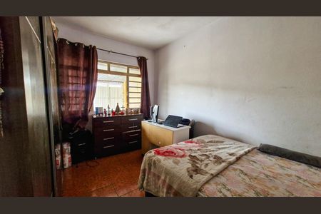 Casa à venda com 160m², 3 quartos e 2 vagas