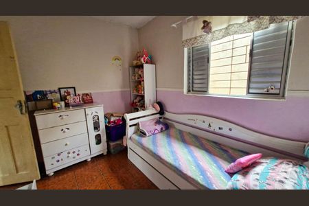 Casa à venda com 160m², 3 quartos e 2 vagas