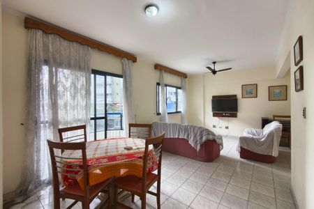 Sala de apartamento para alugar com 2 quartos, 90m² em Nova Mirim, Praia Grande