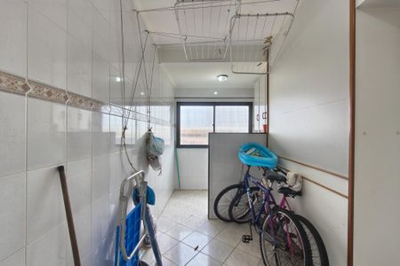 Apartamento para alugar com 90m², 2 quartos e 1 vagaÁrea de Serviço