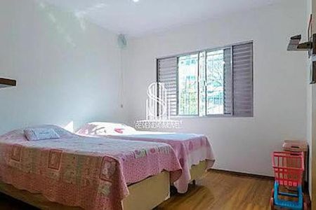 Casa à venda com 3 quartos, 160m² em Bosque da Saúde, São Paulo