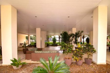 Apartamento à venda com 86m², 3 quartos e 1 vaga Apartamento à venda com 86m², 3 quartos e 1 vagaHall social