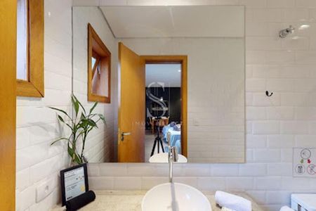 Casa à venda com 307m², 8 quartos e sem vaga