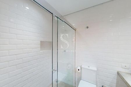 Casa à venda com 307m², 8 quartos e sem vaga
