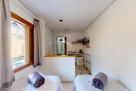 Casa à venda com 307m², 8 quartos e sem vaga