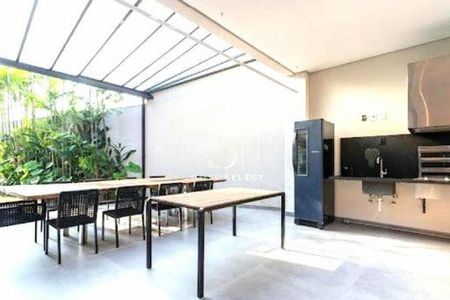 Casa à venda com 3 quartos, 1200m² em Jardim dos Estados, São Paulo