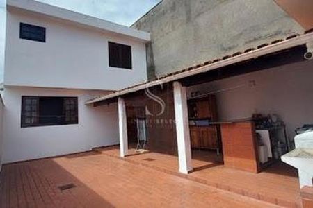 Casa à venda com 3 quartos, 179m² em Lapa de Baixo, São Paulo