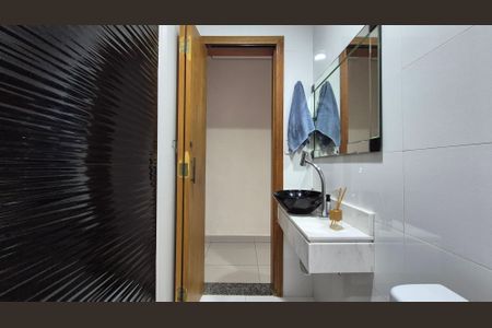 Casa à venda com 193m², 3 quartos e 2 vagasLavabo