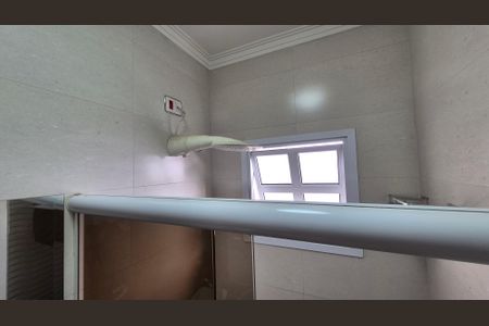 Casa à venda com 193m², 3 quartos e 2 vagasBanheiro da suíte