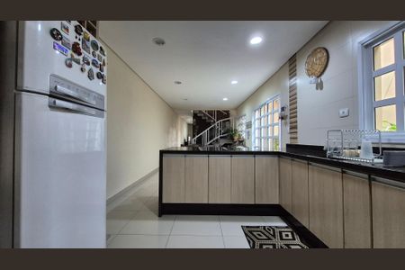 Casa à venda com 193m², 3 quartos e 2 vagasCozinha