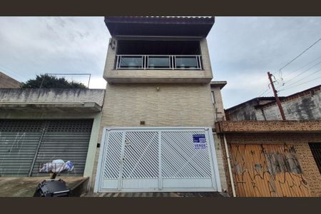 Casa à venda com 193m², 3 quartos e 2 vagasFachada