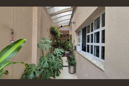 Casa à venda com 193m², 3 quartos e 2 vagasArea externa