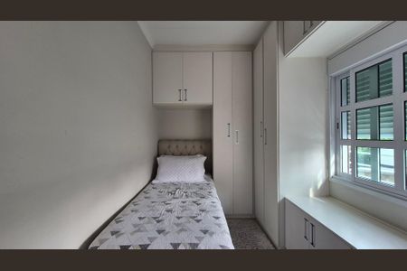 Casa à venda com 193m², 3 quartos e 2 vagasQuarto 2