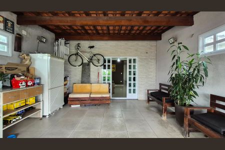 Varanda de casa à venda com 3 quartos, 250m² em Vila Curuçá, Santo André