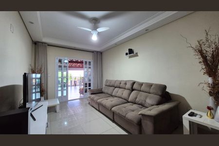 Sala de casa à venda com 3 quartos, 250m² em Vila Curuçá, Santo André