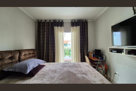 Casa à venda com 193m², 3 quartos e 2 vagasSuíte