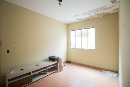 Sala de apartamento para alugar com 2 quartos, 45m² em Porto Novo, São Gonçalo