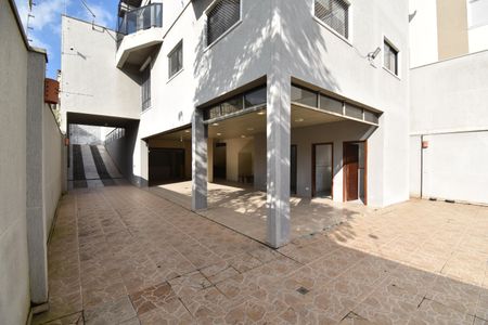 Casa para alugar com 450m², 3 quartos e 12 vagasÁrea externa
