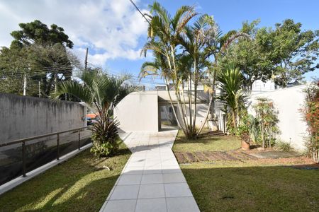 Casa para alugar com 450m², 3 quartos e 12 vagasÁrea externa - Frente