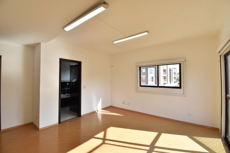 Casa para alugar com 450m², 3 quartos e 12 vagasSuíte 1