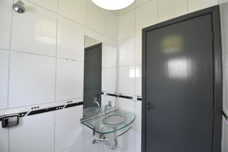 Casa para alugar com 450m², 3 quartos e 12 vagasLavabo